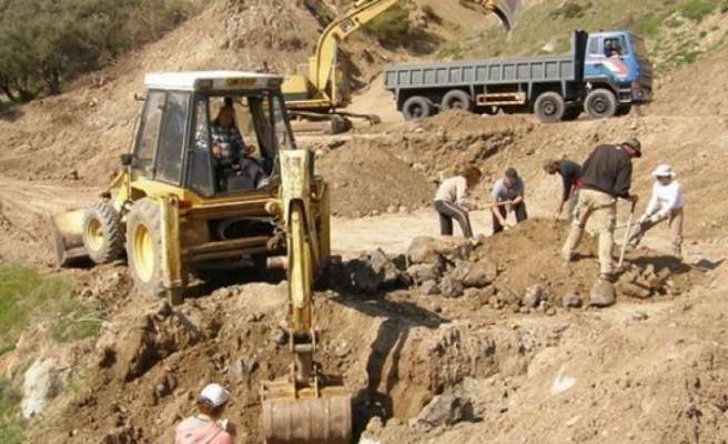 Kapanmayan yaraların izinde bir ekip… Kapanmayan yaraların izinde bir ekip…