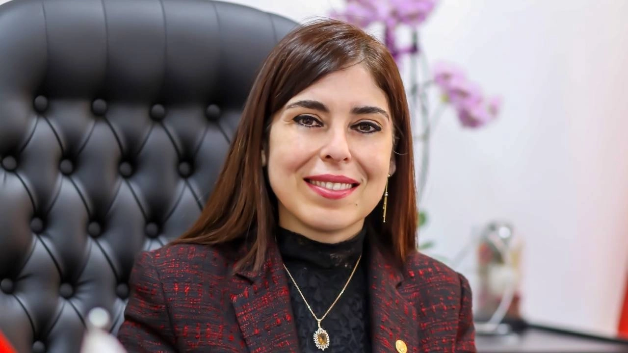 altugra Sağlık Bakanı İzlem Gürçağ Altuğra Sağlık Bakanı İzlem Gürçağ Altuğra