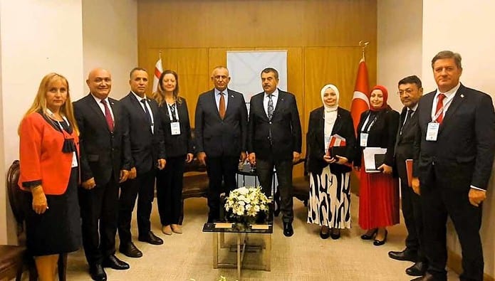 Milli Eğitim Bakanı Nazım Çavuşoğlu Milli Eğitim Bakanı Nazım Çavuşoğlu