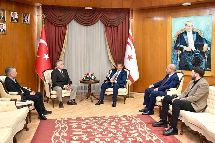Başbakan Ünal Üstel, Tıp Haftası nedeniyle, Kıbrıs Türk Tabipleri Birliği (KTTB) Başbakan Ünal Üstel, Tıp Haftası nedeniyle, Kıbrıs Türk Tabipleri Birliği (KTTB)