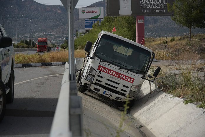 tup-kaza-tim-2-jpg Ahmet Demirbilek tup-kaza-tim-2-jpg Ahmet Demirbilek