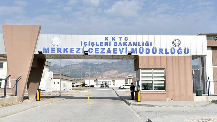 Cezaevindeki Cezaevindeki