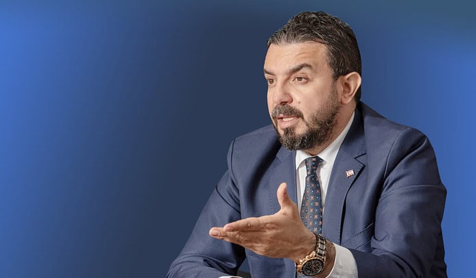 YDP ile birleşmeye hazırlanan MP Genel Başkanı Bertan Zaroğlu YDP ile birleşmeye hazırlanan MP Genel Başkanı Bertan Zaroğlu