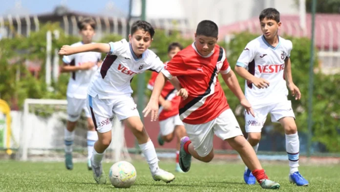 kktc-u12-milli-takimi-trabzonspor-u12-takimi-ile-karsilasti-1656-2024-07-11-m KKTC U12 Milli Takımı Trabzon'daki organizasyonu tamamladı