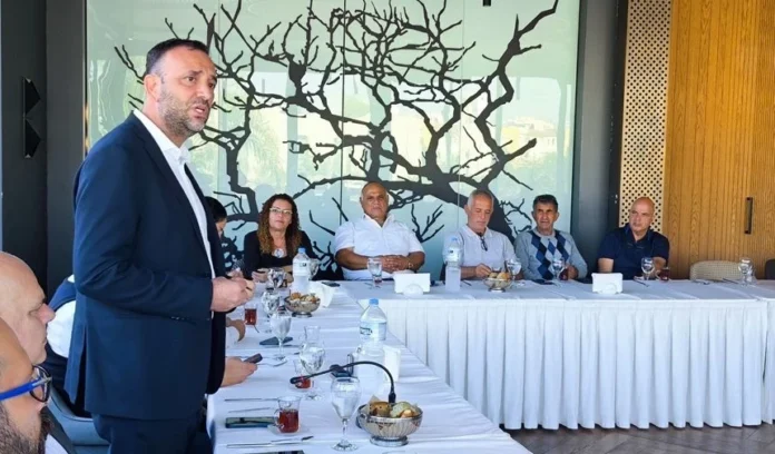 tdp-muhtarlar1 TDP Lefkoşa muhtarlarıyla bir araya geldi TDP Lefkoşa muhtarlarıyla bir araya geldi