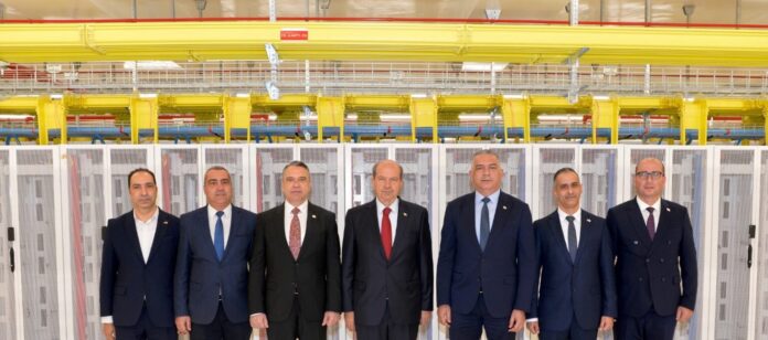 Cumhurbaşkanı Tatar Dijital Dönüşüm ve Elektronik Devlet Kurumu'nu ziyaret etti Cumhurbaşkanı Tatar Dijital Dönüşüm ve Elektronik Devlet Kurumu'nu ziyaret etti