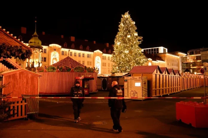 Almanya'da Noel pazarına saldırı: Ölü sayısı 5'e çıktı Almanya'da Noel pazarına saldırı: Ölü sayısı 5'e çıktı