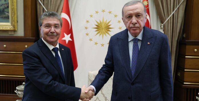 ustel-erdogan Erdoğan, Üstel ile Cumhurbaşkanlığı Külliyesi'nde Görüştü Erdoğan, Üstel ile Cumhurbaşkanlığı Külliyesi'nde Görüştü