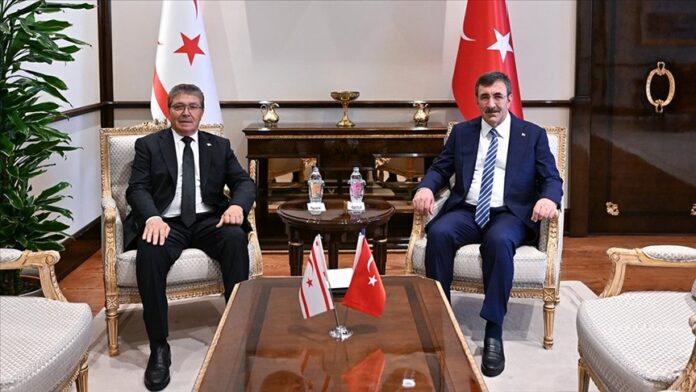 ustel-yilmaz1 Üstel Ankara'da Yılmaz ile bir araya geldi Üstel Ankara'da Yılmaz ile bir araya geldi