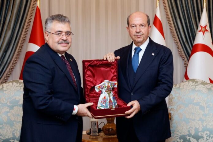 Cumhurbaşkanı Ersin Tatar TBMM Güvenlik ve İstihbarat Komisyonu heyetini kabul etti Cumhurbaşkanı Ersin Tatar TBMM Güvenlik ve İstihbarat Komisyonu heyetini kabul etti