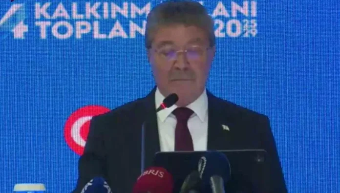 Üstel: “Dünya ile yarışan bir KKTC için kalkınmamızı hızlandırmalıyız” Üstel: “Dünya ile yarışan bir KKTC için kalkınmamızı hızlandırmalıyız”