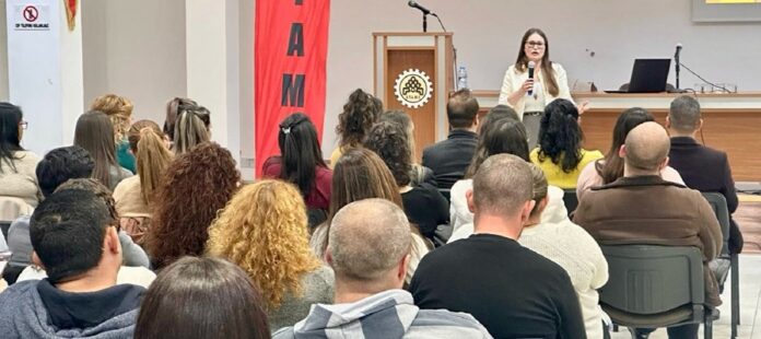 DAÜ-SEM’den KTAMS üyelerine etkili iletişim semineri DAÜ-SEM’den KTAMS üyelerine etkili iletişim semineri