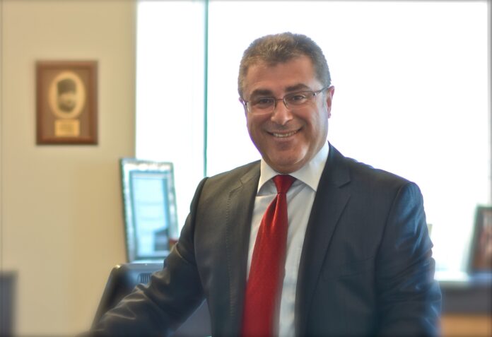 AHMET-M-KARAVELIOGLU_9