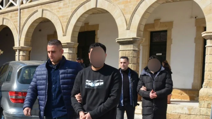 Tetikçiler 6 gün daha tutuklu! Tetikçiler 6 gün daha tutuklu!