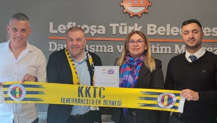 KKTC Fenerbahçeliler Derneği Lefkoşa Türk Belediyesi Kadın Sığınma Evi’ni ziyaret etti KKTC Fenerbahçeliler Derneği Lefkoşa Türk Belediyesi Kadın Sığınma Evi’ni ziyaret etti