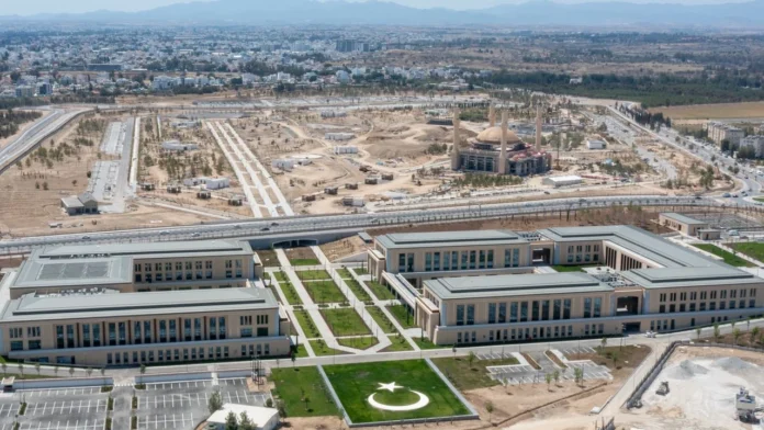 Cumhurbaşkanlığı Yerleşkesi açılış için gün sayıyor