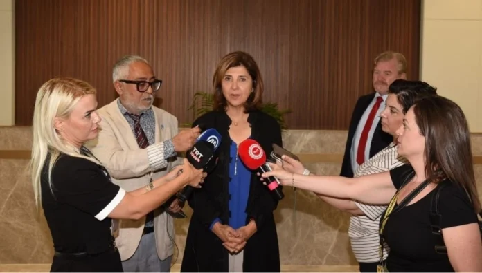 Tatar-Holguin görüşmesi tamamlandı: Holguin, yarın Hristodulidis ve ticaret odalarıyla görüşecekofdevletpiyangosunundnkekiliindebykikramiye67414numaralbileteisabetetti67_1748510802