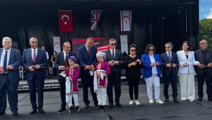 Londra’da düzenlenen 8. Kıbrıs Türk Kültür Festivali coşkuyla başladı