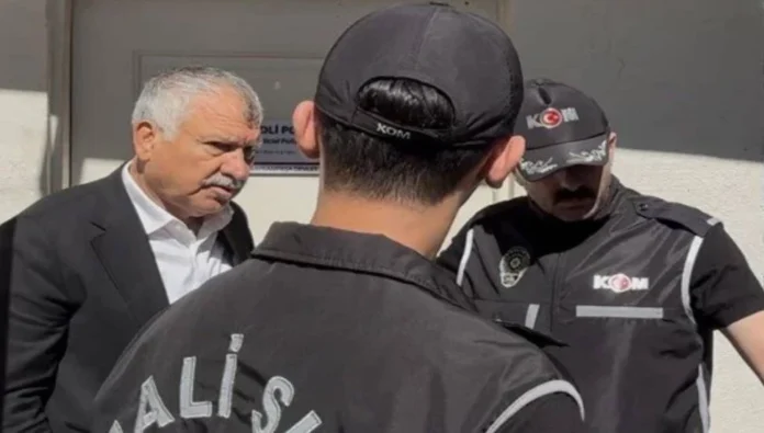 Adana Büyükşehir Belediye Başkanı Zeydan Karalar tutuklandı!