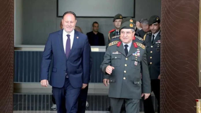 Öztürkler, Orgeneral Bayraktaroğlu’nu kabul etti