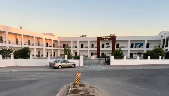 Esin Leman Lisesi’nin ikinci etabı tamamlanarak bakanlığa teslim edildi