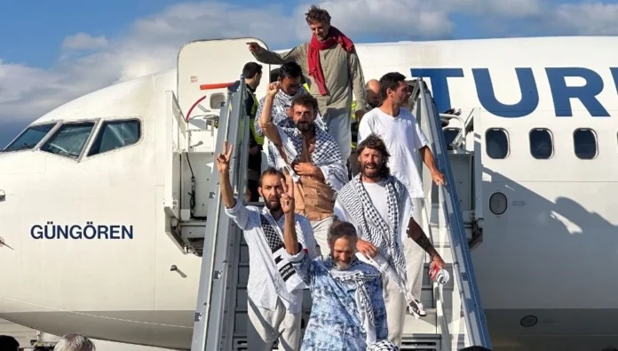 İsrail’in Sumud’da alıkoyduğu 36’sı Türk 137 aktivist İstanbul’da
