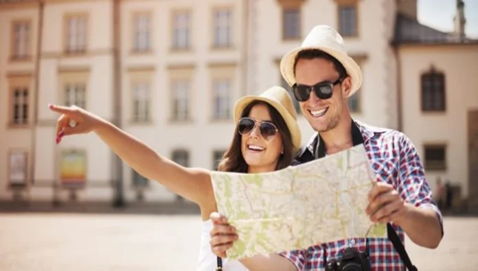 Güney Kıbrıs’a giden turistlerin sayısı 2025 yılının ilk 10 ayında 4 milyonu aştı