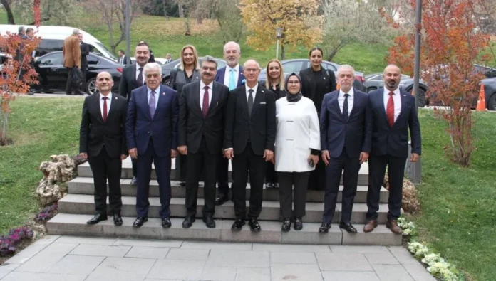 Oğuzhan Hasipoğlu, TBMM’de Türkiye–KKTC Parlamentolar Arası Dostluk Grubu ile bir araya geldi