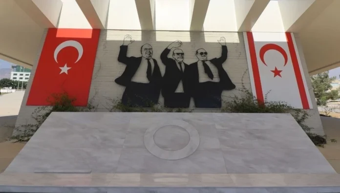 Rauf Raif Denktaş’ın anıt mezarına personel atanıyor: Denktaş'tan Erhürman'a teşekkür mektubuerboyutuablonsuzkopyaskopyaskopyas-2025-12-01t140102101_1764590480