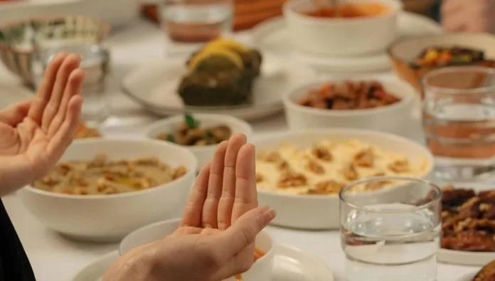 Ramazan ayı boyunca 17 sabit, 48 gezici noktada 227 bin kişiye iftar verilecek