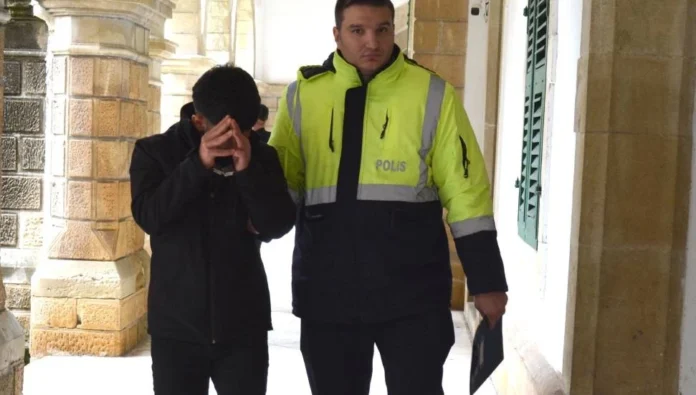 Ercan'da canlı mermiyle yakalandı: 2 gün tutuklu kalacak