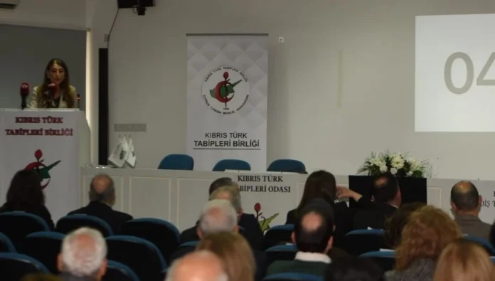 14 Mart Tıp Bayramı törenle kutlandı: Hekimlere plaket, sanat ve basın ödülleri verildi