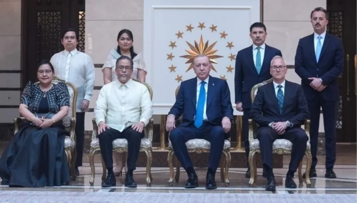Recep Tayyip Erdoğan, 5 ülkenin büyükelçilerini kabul etti