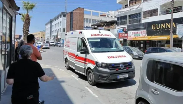 Markette bıçaklanan genç kadın entübe edildi, hayati tehlikesi sürüyor