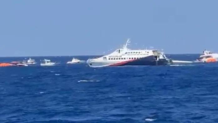 CANLI- Girne açıklarında yolcu gemisi alabora oldu: Kaptan ve 7 kişi tutuklanırken, 8 kişi hayatını kaybetti, 17 kişi aranıyor