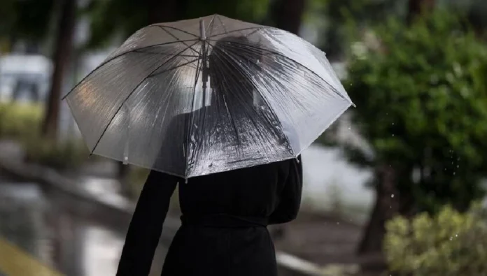 Meteoroloji Dairesi, yarın öğle saatleri iç kesimlerde kısa süreli sağanak beklendiğini duyurdu.