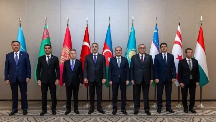 Tahsin Ertuğruloğlu, TDT Dışişleri Bakanları Konseyi Gayriresmi Toplantısı'na katıldı