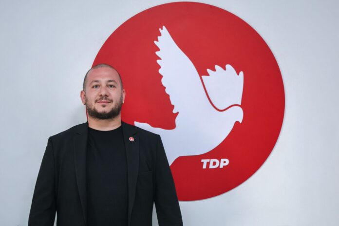 1791878133959TDP Genel Sekreteri Redif Ekinci