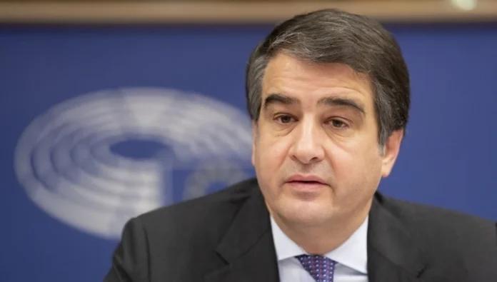 Fitto: Kıbrıs sorunu çözülmeden Doğu Akdeniz’de gerilim azalmaz